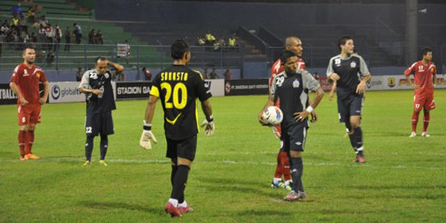 IPL Review: Arema Indonesia Menang Besar di Derby Malang