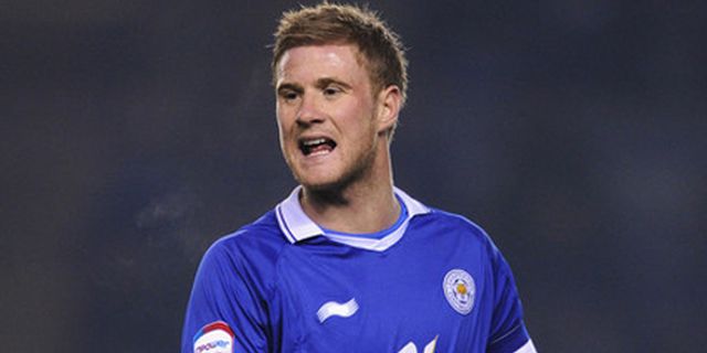 Mills Bergabung Dengan Bolton