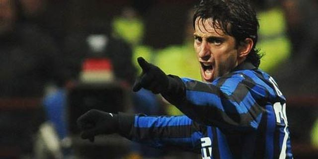 Musim Depan, Milito Target Borong Semua Trofi