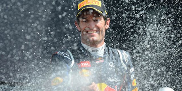 Webber-Red Bull Belum Pikirkan Kontrak Baru