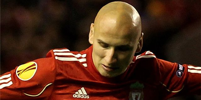 Liverpool Perpanjang Kontrak Jonjo Shelvey