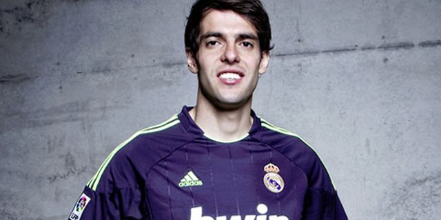 Spurs Minta Modric Ditukar Kaka