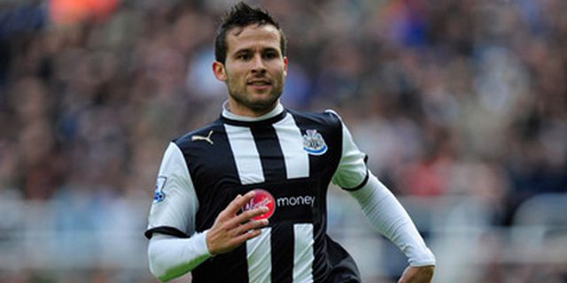 Pardew Santai Hadapi Rumor Cabaye Pardew Santai Hadapi Rumor Cabaye