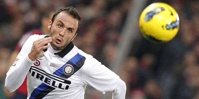 Wacana Pertukaran Pazzini dan Krasic Mengapung