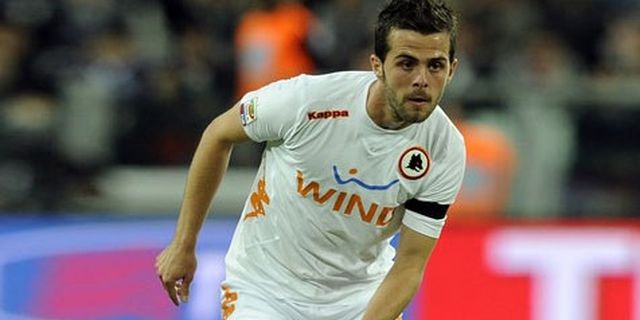 Pjanic Ingin Raih Kesuksesan Bersama AS Roma