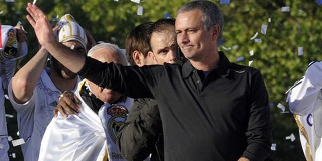 Jose Mourinho Hanya Ingin 22 Pemain