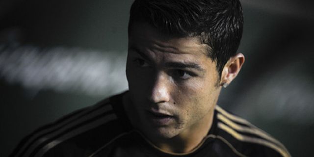 Kontrak Baru CR7 Berpotensi Bikin Real Tekor Kontrak Baru CR7 Berpotensi Bikin Real Tekor