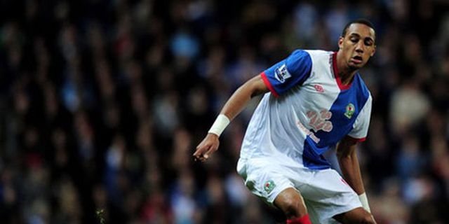 Arsenal dan Chelsea Berebut N'Zonzi