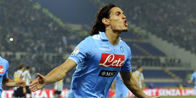 Tuntut Gaji Naik, Napoli Ultimatum Cavani