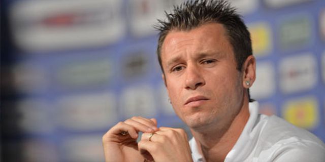 Komentar Homoseksual Cassano Berbuah Denda Komentar Homoseksual Cassano Berbuah Denda