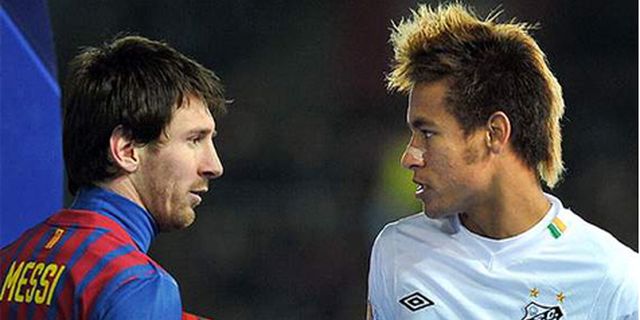 Neymar Dukung Messi Raih Ballon d'Or Neymar Dukung Messi Raih Ballon d'Or