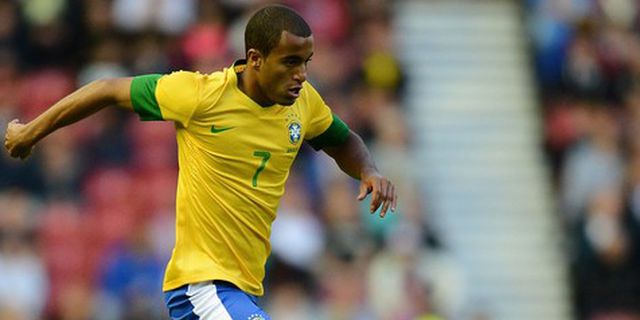 Red Devils Sepakati 26 Juta Pounds Untuk Moura Red Devils Sepakati 26 Juta Pounds Untuk Moura