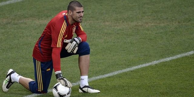 Valdes Dukung Casillas Menangkan Ballon d'Or