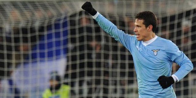 Barcelona dan Milan Inginkan Hernanes