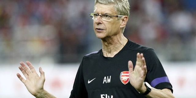 Wenger Belum Terima Penawaran Untuk RvP