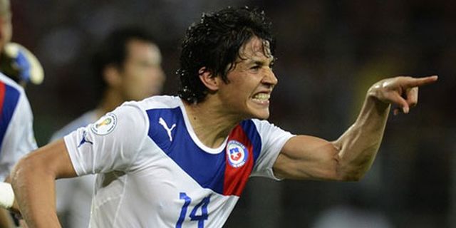 Fiorentina Resmi Dapatkan Matias Fernandez Fiorentina Resmi Dapatkan Matias Fernandez