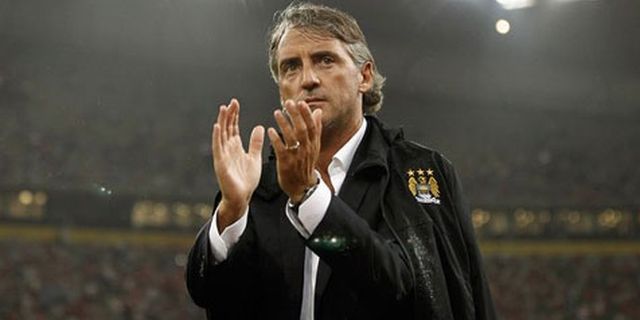 Duet Aguero-Tevez Buat Mancini Optimis Duet Aguero-Tevez Buat Mancini Optimis
