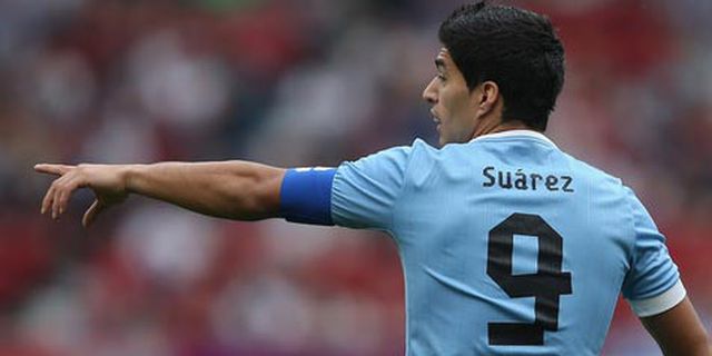 Suarez Siap Hadapi Cibiran Fans Britania Raya