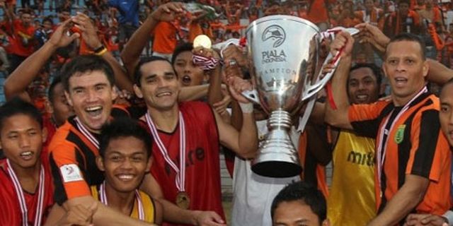 Hadiah Belum Cair, Persibo Masih Dibekap Krisis Hadiah Belum Cair, Persibo Masih Dibekap Krisis