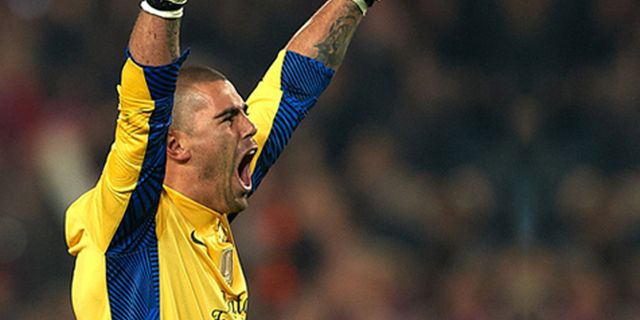 Valdes Bukan Tak Tergantikan di Barca Valdes Bukan Tak Tergantikan di Barca