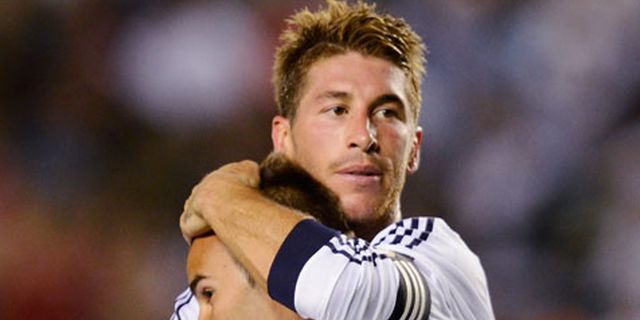 Ramos Pilih Ronaldo atau Casillas Untuk Ballon d'Or Ramos Pilih Ronaldo atau Casillas Untuk Ballon d'Or