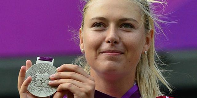 Sabet Perak, Sharapova Naik ke Peringkat Dua WTA