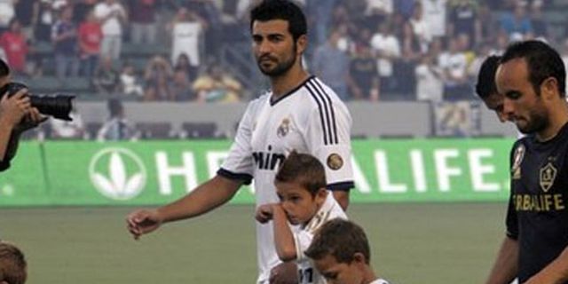 Albiol Perpanjang Kontrak Bersama Madrid Albiol Perpanjang Kontrak Bersama Madrid