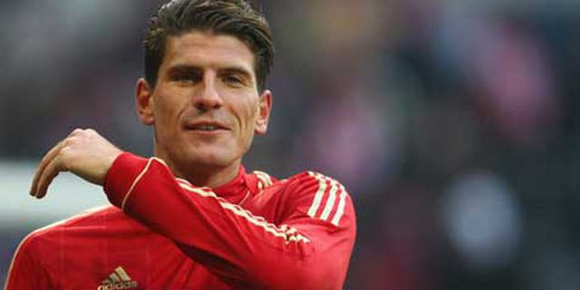 Naik Meja Operasi, Mario Gomez Absen 6 Minggu