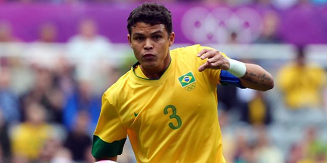 Thiago Berusaha Mendatangkan Moura ke PSG