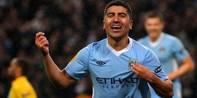 Resmi: Pizarro Gabung Fiorentina Resmi: Pizarro Gabung Fiorentina