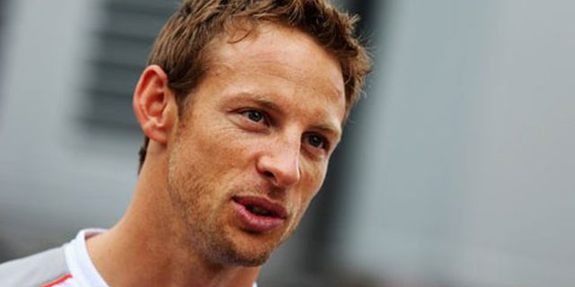 Jenson Button Tutup Restorannya di Harrogate Jenson Button Tutup Restorannya di Harrogate