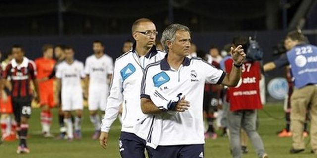 Mourinho Waspadai Virus FIFA