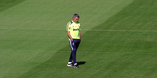 Mourinho: Panggil Saya The Only One! Mourinho: Panggil Saya The Only One!