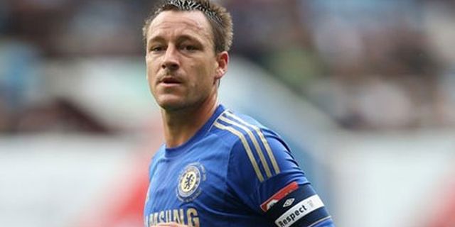 Banding Sukses, UEFA Kurangi Sanksi Terry