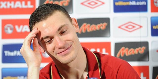 Vermaelen: Van Persie Bekerja Keras di Arsenal Vermaelen: Van Persie Bekerja Keras di Arsenal
