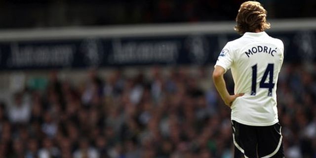 Modric Harapkan Lampu Hijau dari Spurs