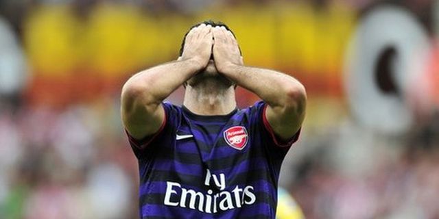 Arteta: Van Persie Tak Tergantikan