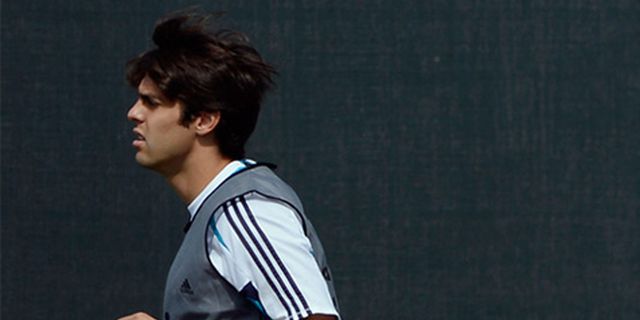 Kaka Siap Hadapi Pemain Baru di Bernabeu Kaka Siap Hadapi Pemain Baru di Bernabeu