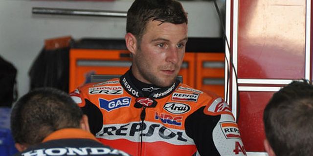 Rea Resmi Gantikan Stoner di San Marino dan Aragon Rea Resmi Gantikan Stoner di San Marino dan Aragon