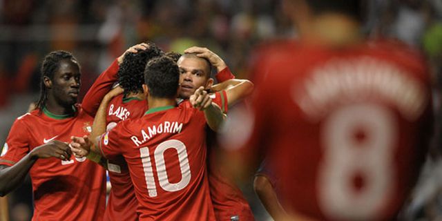 Highlights WCQ 2014: Portugal 3-0 Azerbaijan