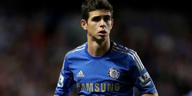 Oscar Tak Sabar Debut di Liga Champions