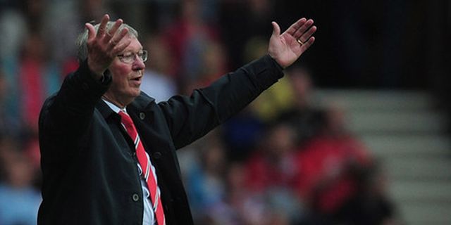 Fergie Fokus Benahi Pertahanan United Fergie Fokus Benahi Pertahanan United