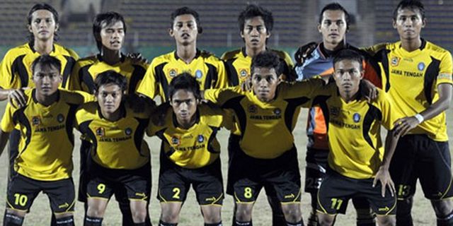 Tim Sepakbola Jawa Tengah Raih Medali Perunggu PON Riau