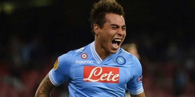 Europa: Vargas Tiga, Napoli Berpesta Europa: Vargas Tiga, Napoli Berpesta