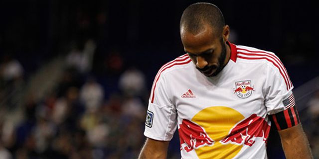 Menanduk Lawan, Thierry Henry Diskorsing