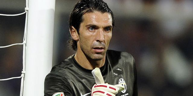 Buffon: Tak Ada Jeleknya Pulang Dengan Satu Poin