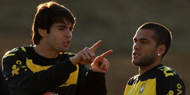Alves Gembira Kaka Dipanggil Timnas