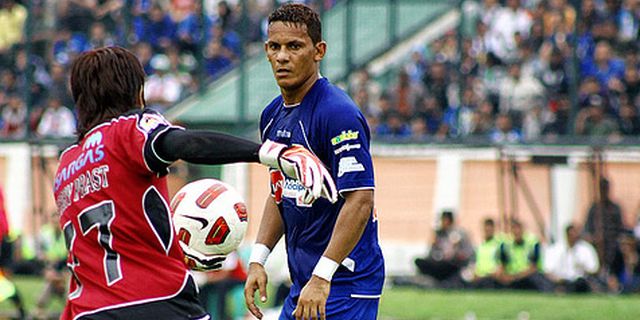 Marcio Souza Dilarang Membela Klub-Klub ISL