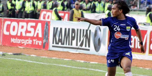 Hariono Tetap Bersyukur Membela Persib Bandung