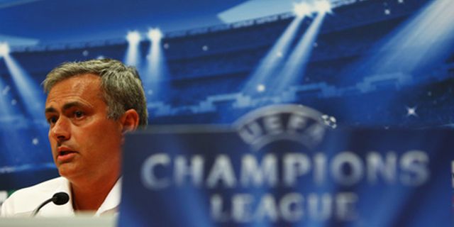 Mourinho: Saya Selalu Punya Ambisi Untuk Menang Mourinho: Saya Selalu Punya Ambisi Untuk Menang